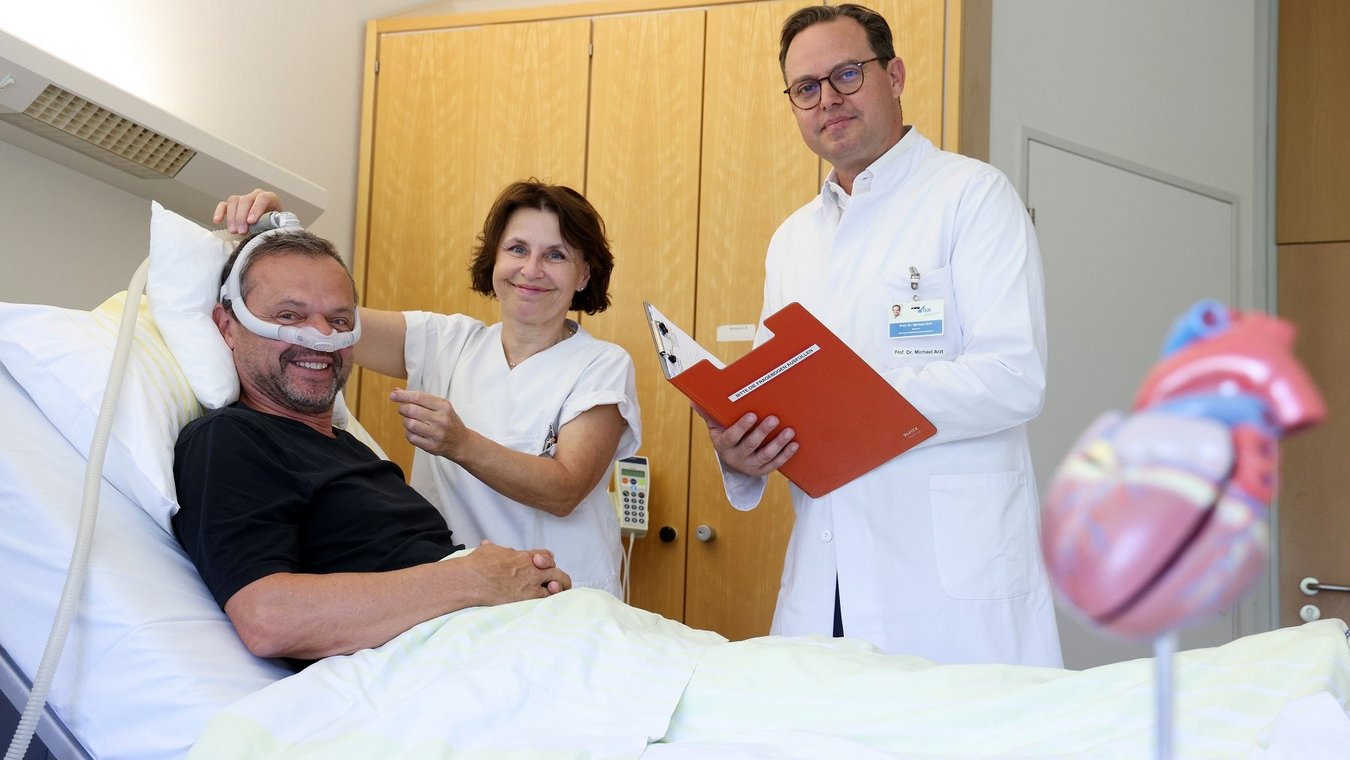 UKR, Uniklinikum Regensburg, Universitätsklinikum Regensburg, Regensburg, Prof. Dr. Michael Arzt, Klinik und Poliklinik für Innere Medizin II, Schlafapnoe, Schlaflabor UKR, Herzgesundheit,
