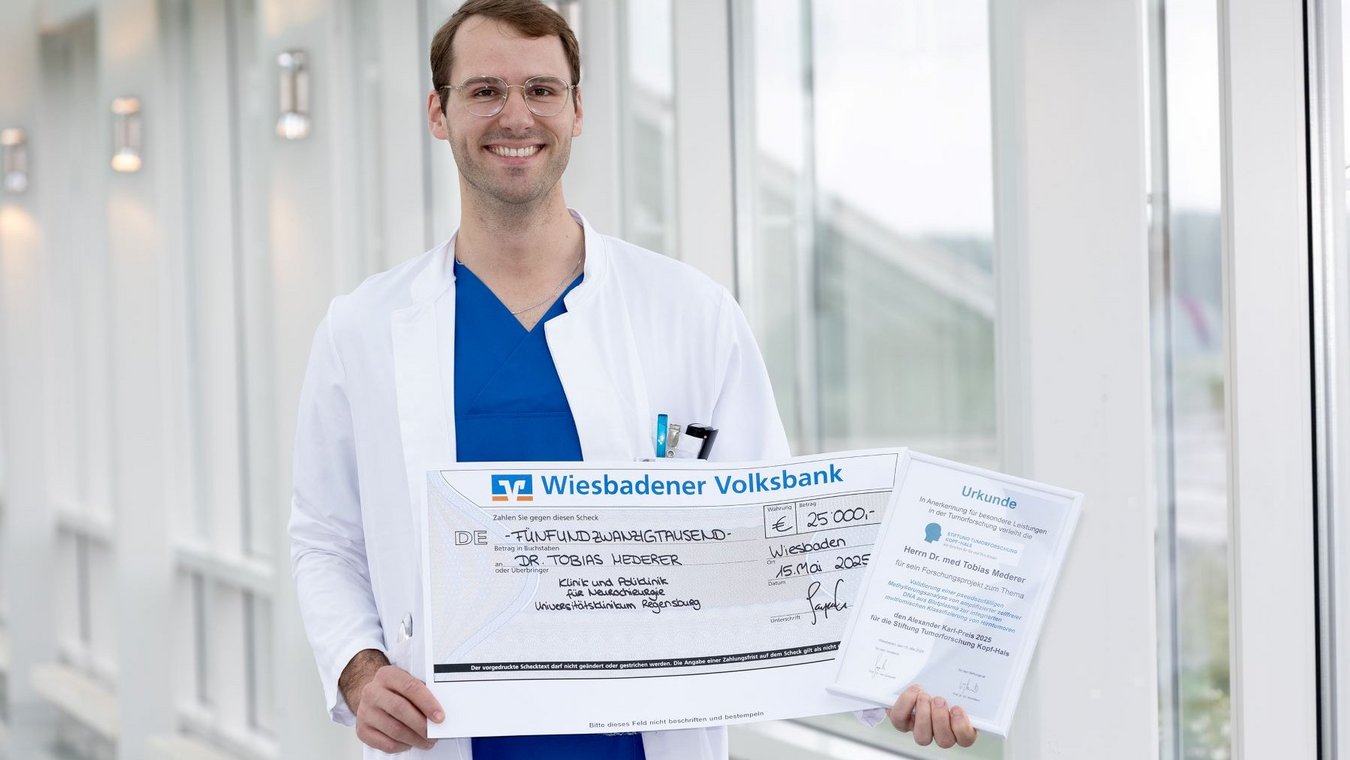 UKR, Uniklinikum Regensburg, Universitätsklinikum Regensburg, Regensburg, Auszeichnung, EHrung, Wissenschaftliches Arbeiten, Ehrendoktorwürde, Universität Regensburg