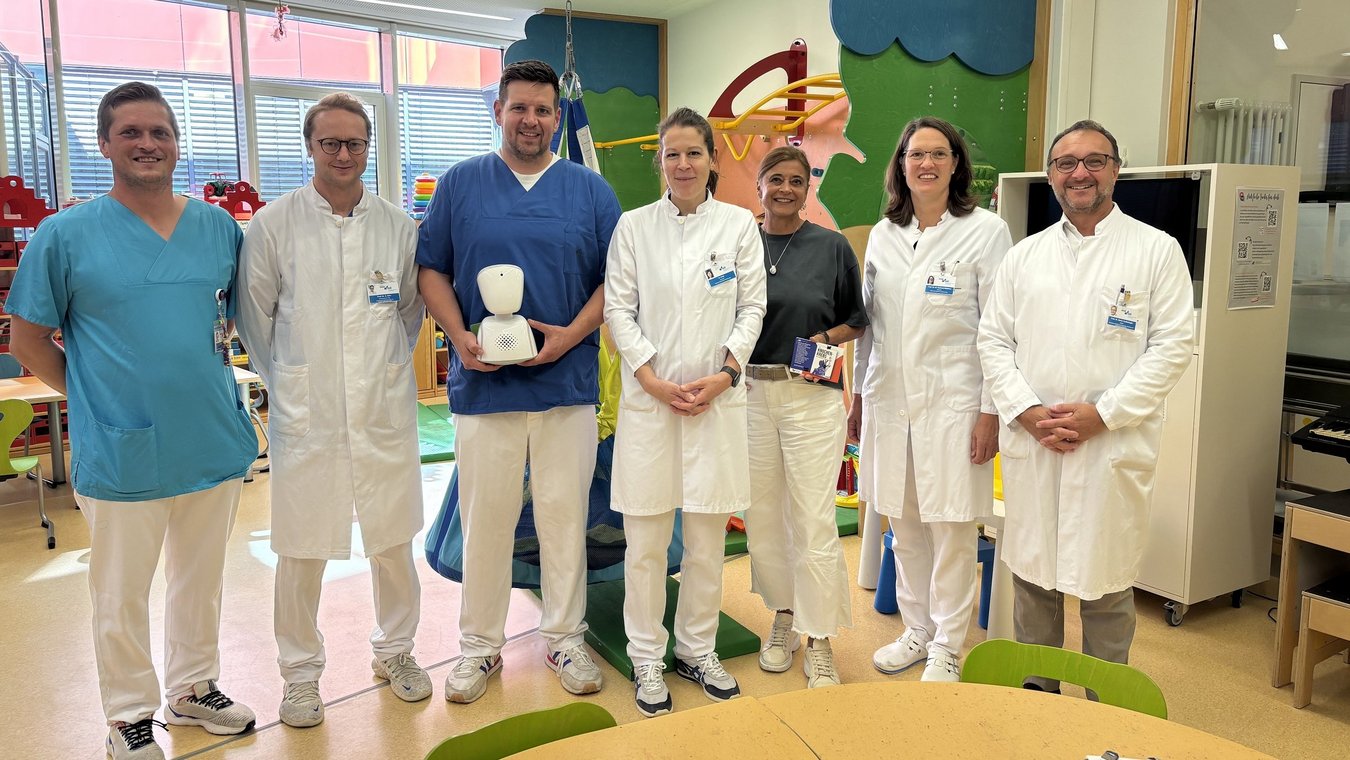 UKR, Uniklinikum Regensburg, Regensburg, Universitätsklinikum Regensburg, Sarkomzentrum Regensburg, OKIJU Stiftung, PHOS, Lernavatar, Telepräsenz-Avatar 