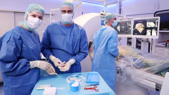 UKR, Uniklinikum Regensburg, Universitätsklinikum Regensburg, Regensburg, ECT, Elektrochemotherapie, Institut für Röntgendiagnostik, Behandlung von Lebertumoren, Krebsmedizin