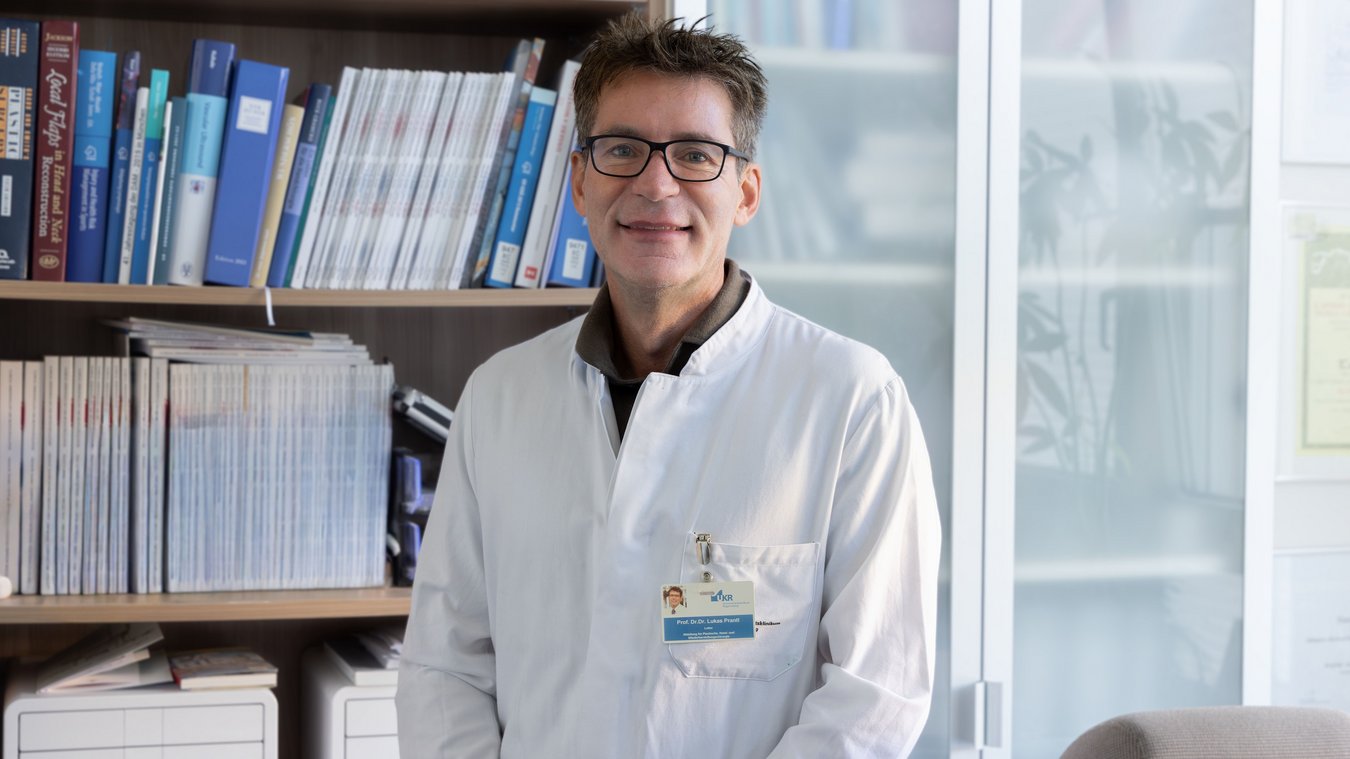 UKR, Uniklinikum Regensburg, Universitätsklinikum Regensburg, Regensburg, Abteilung für Plastische, Hand- und Wiederherstellungschirurgie, Prof. Dr. Dr. Lukas Prantl, Quantenmikroskop, Eigenfetttransplantation, Brustrekonstruktion, Brustaufbau