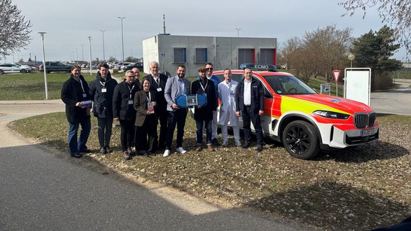 UKR, Uniklinikum Regensburg, Universitätsklinikum Regensburg, Regensburg, R_LAB Mobility, Car-to-X-Kommunikation (C2X), Road-Side-Unit (RSU), Sendeeinheit (Onboard-Unit), Klinik für Anästhesiologie, Forschung