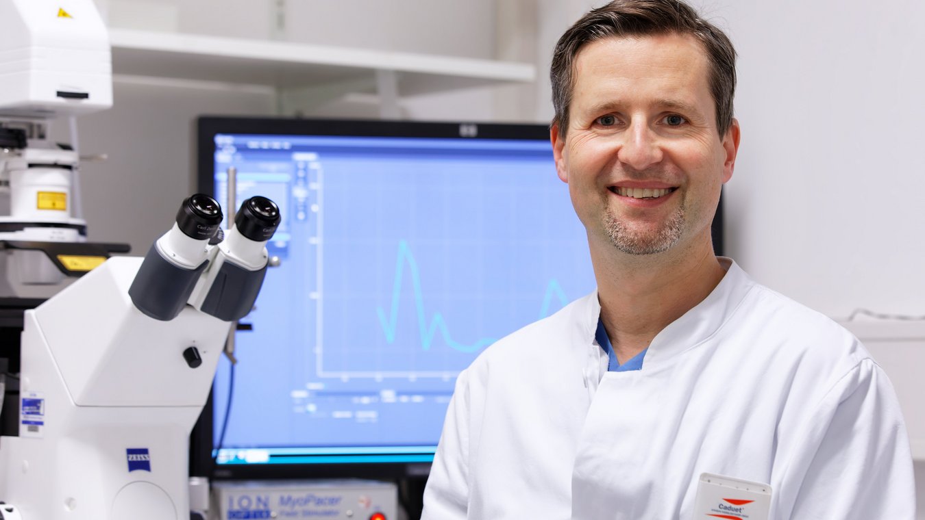 UKR, Uniklinikum Regensburg, Universitätsklinikum Regensburg, Prof. Dr. Samuel Sossalla, Innere Medizin II, Kardiologie, Herzforschung, Herz-Kreislauf-Erkrankungen, Herzmedizin, Herz-Kreislauf-Forschong, European Society of Cardiology (ESC), Outstanding Achievement Award