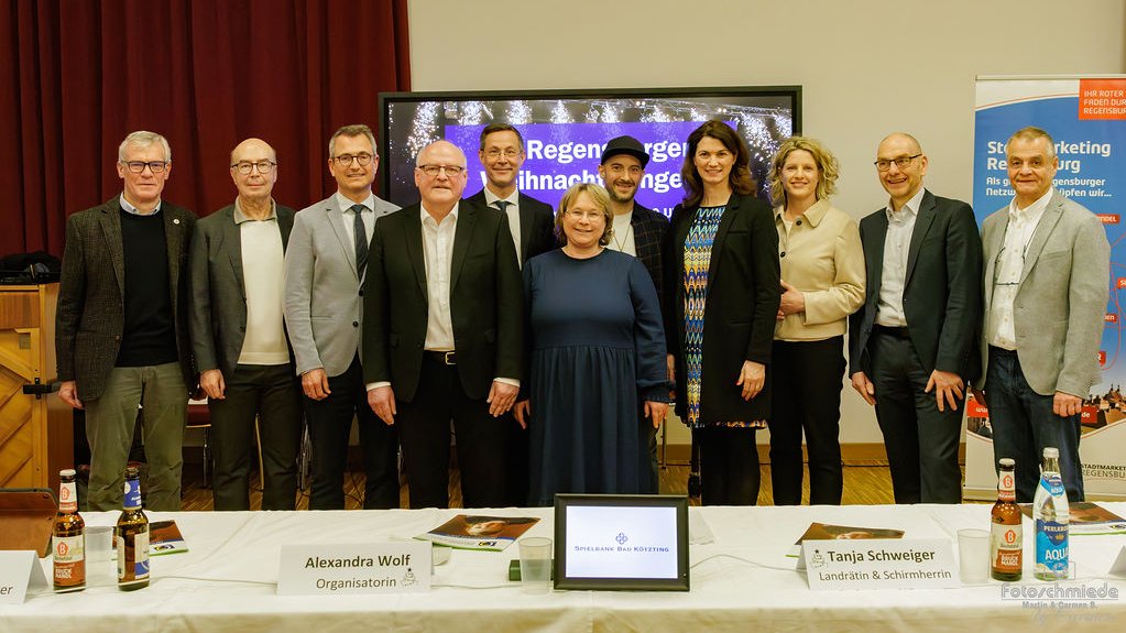 UKR, Uniklinikum Regensburg, Universitätsklinikum Regensburg, Regensburger Weihnachtssingen, Forschungsbau Franzi, D7